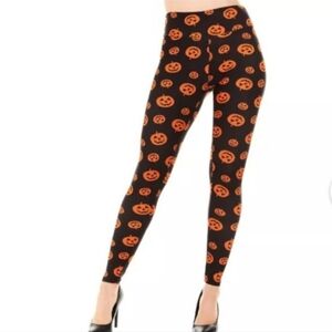 Spirit Halloween jack-o-lantern pumpkin print leggings